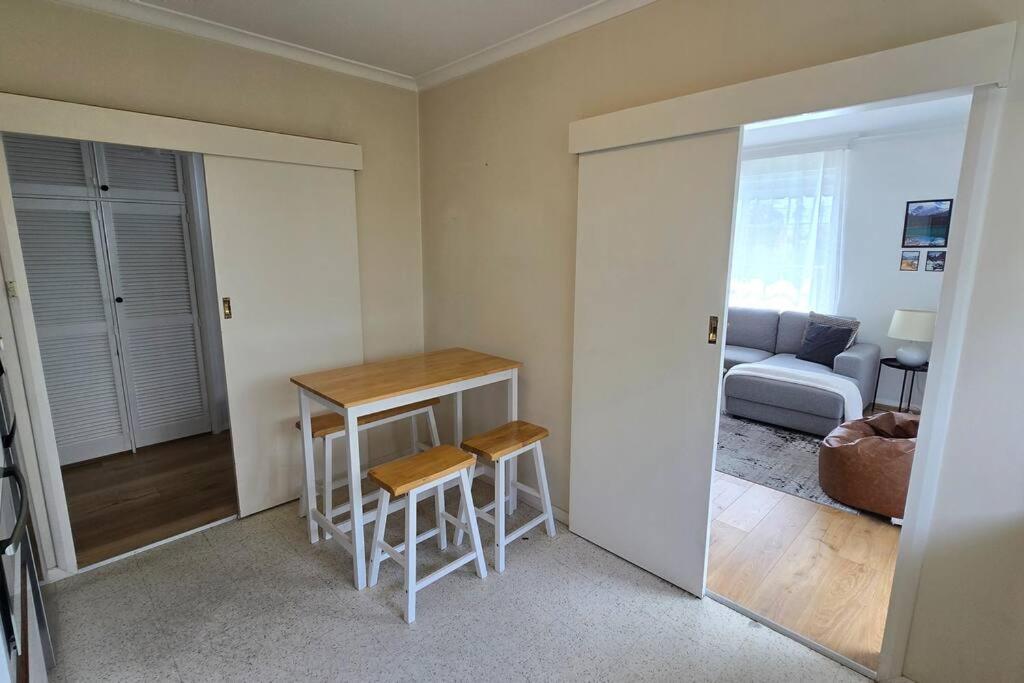 Elsternwick Easy Living - 2 Bedroom Sleeping 4 Melbourne Esterno foto