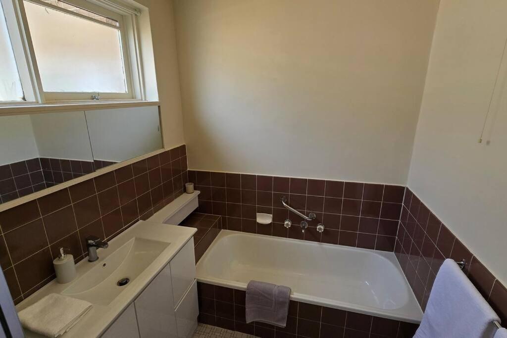 Elsternwick Easy Living - 2 Bedroom Sleeping 4 Melbourne Esterno foto